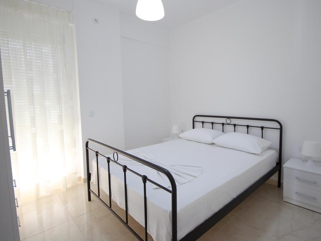 Nefeli Apartament *
